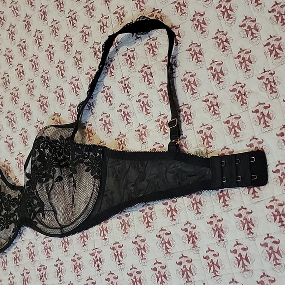 Womens bra - Picture 5 of 10